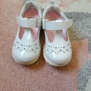 Stride rite 360 wide feet size 7 white dress shoes